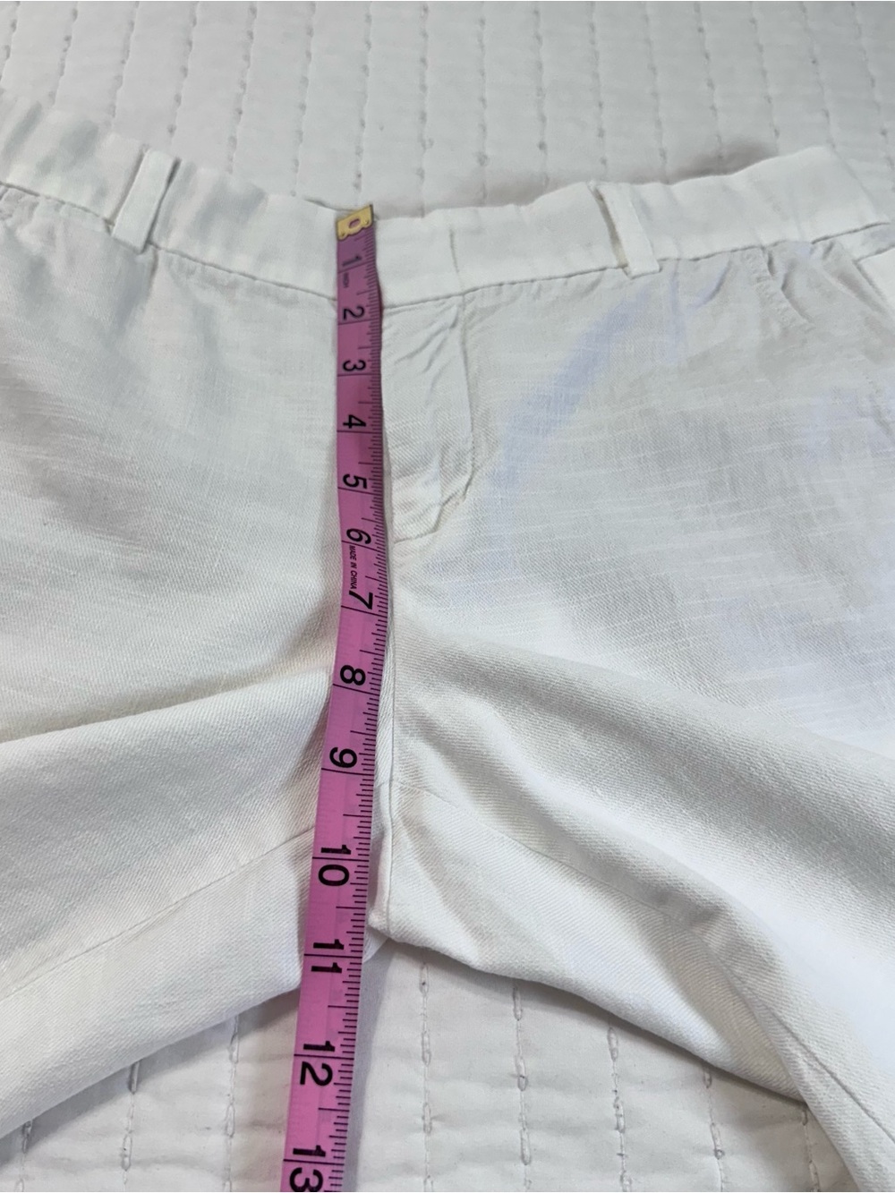 Vince Bermuda Shorts
Women's Size 6 White Cotton/Linen Stretch Flat Front Chino - Picture 11 of 13